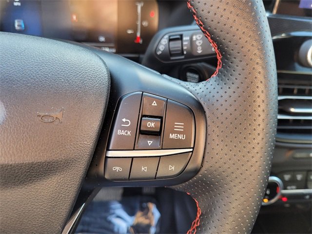 Used 2025 Ford Escape ST-Line Select image 30