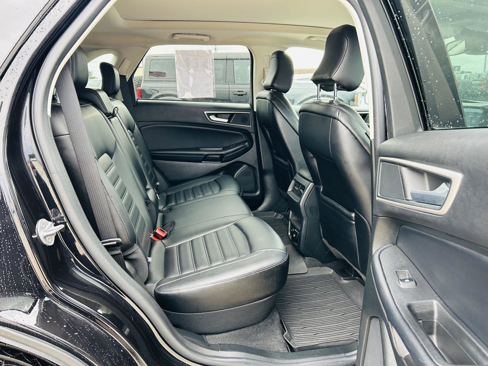 Used 2024 Ford Edge SEL w/ Convenience Package AWD/4WD image 31
