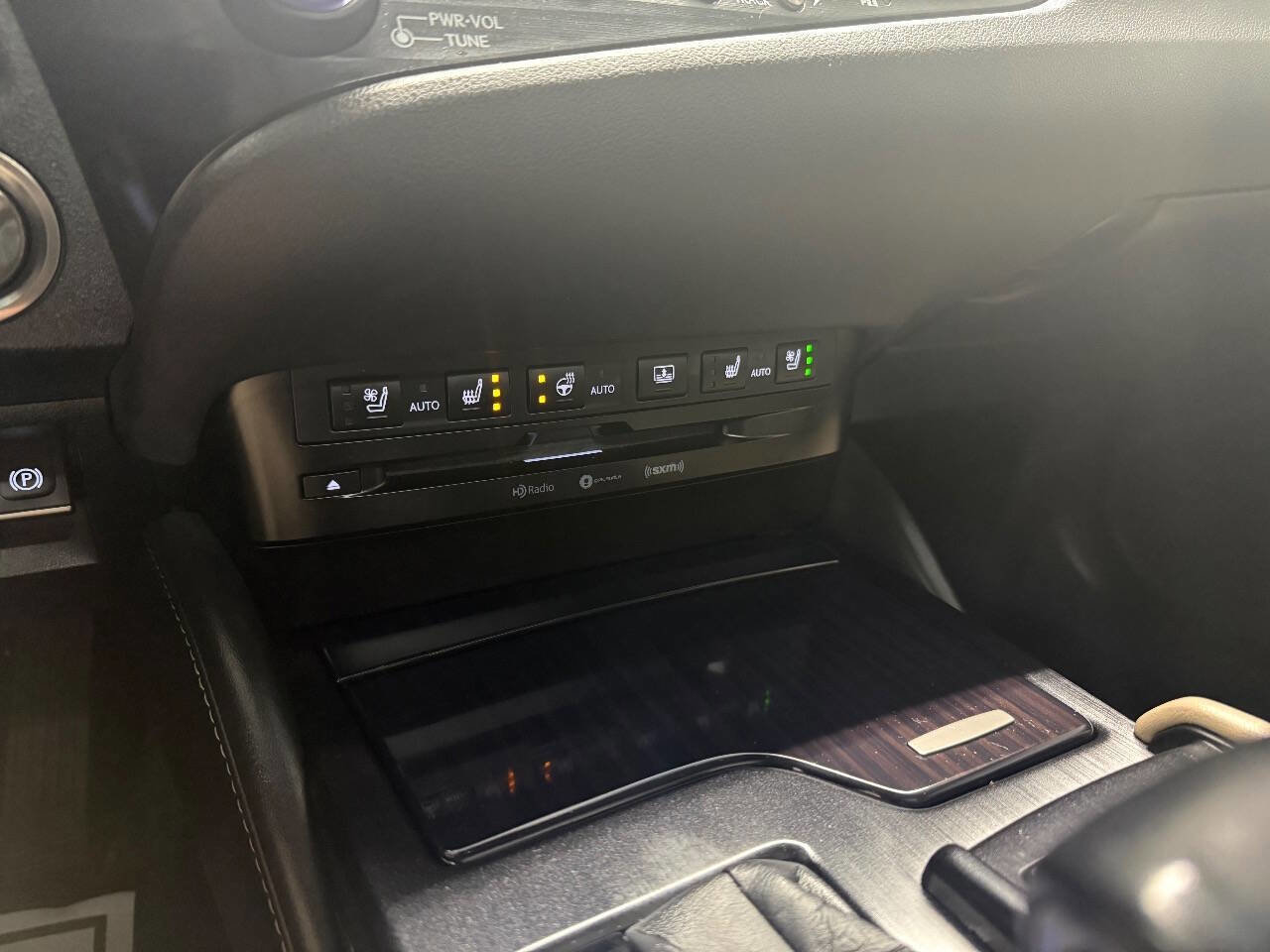 Used 2019 Lexus ES 350 image 40