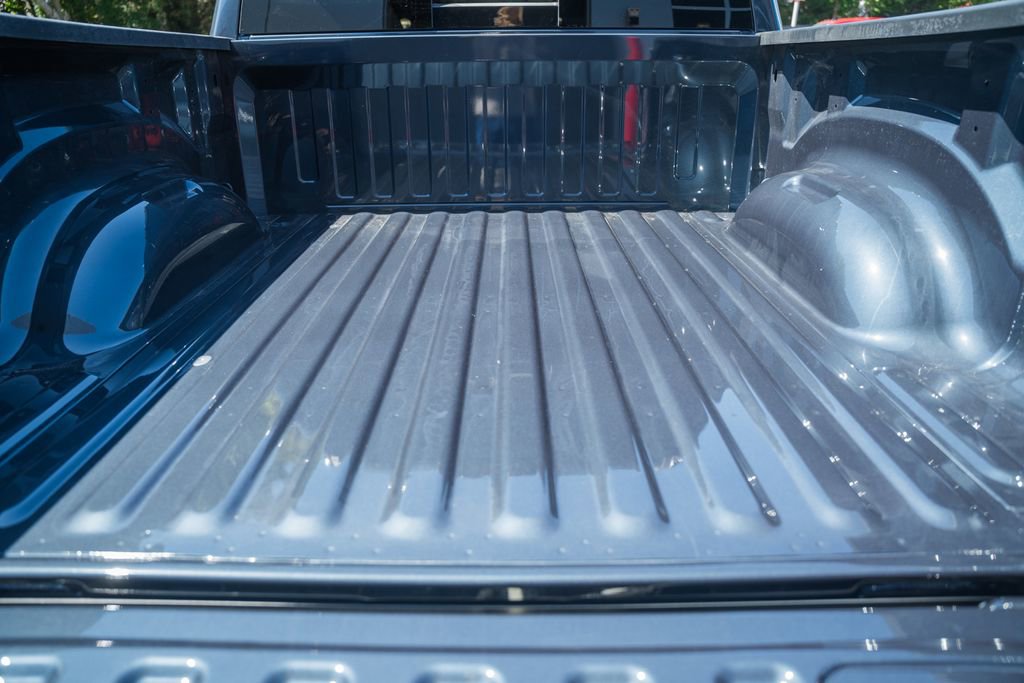 New 2026 RAM 1500 Laramie AWD/4WD image 11