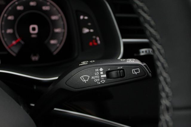 New 2025 Audi Q8 Premium image 16