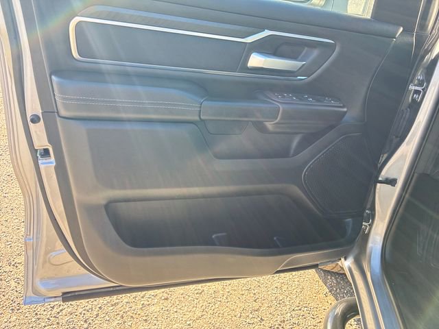 Used 2025 RAM 1500 Big Horn AWD/4WD image 10