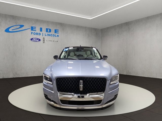 Used 2024 Lincoln Navigator Black Label image 4
