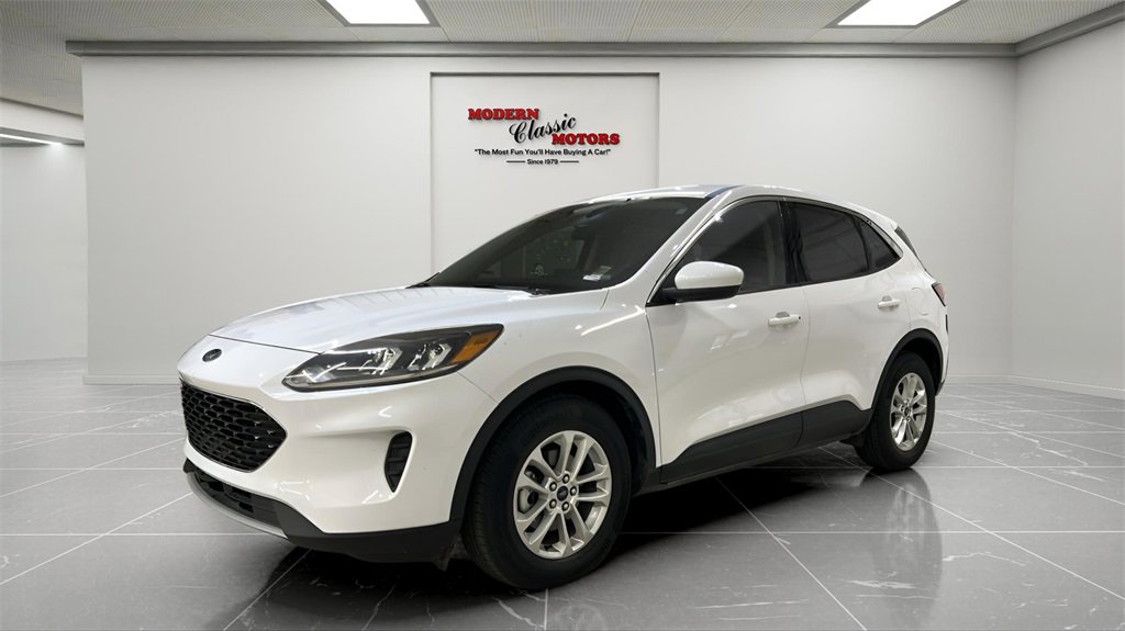 Used 2021 Ford Escape SE image 3
