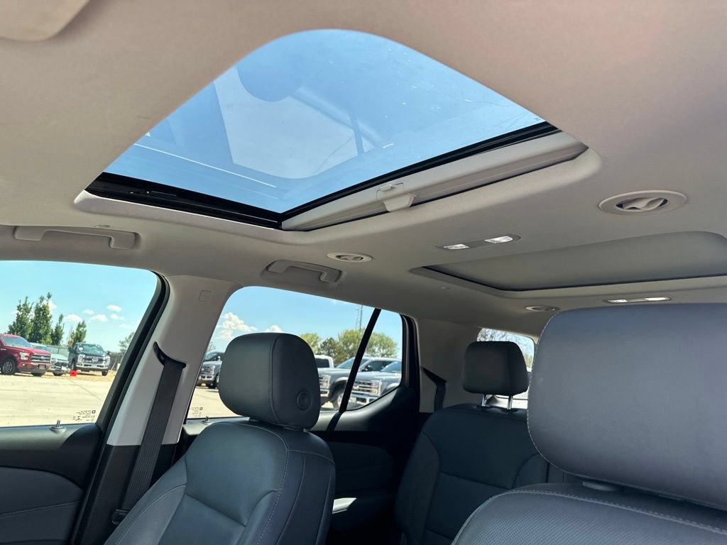Certified 2021 Chevrolet Traverse Premier AWD/4WD image 15