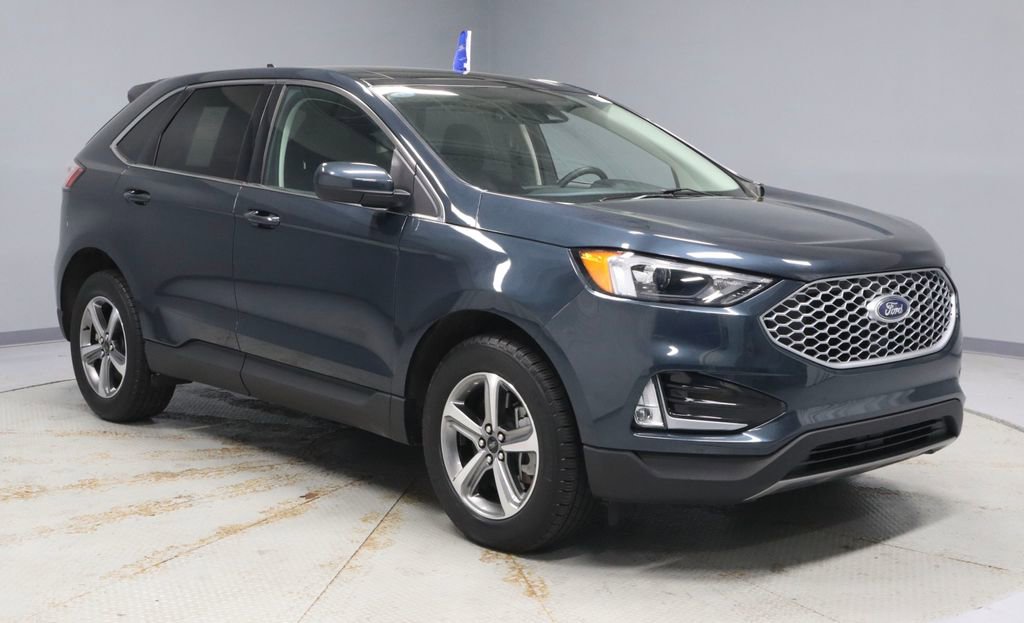 Certified 2024 Ford Edge SEL w/ Convenience Package AWD/4WD image 1