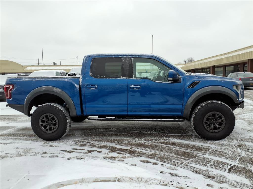 Used 2018 Ford F150 Raptor w/ Equipment Group 802A Luxury image 6