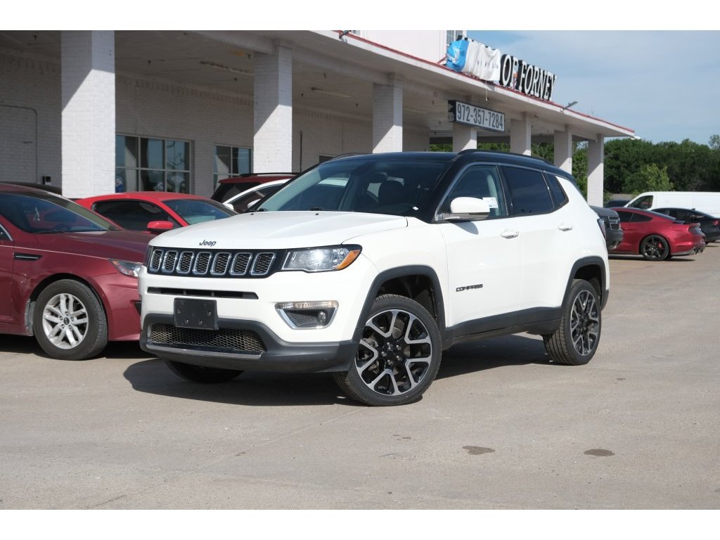Used 2018 Jeep Compass Limited w/ Navigation Group AWD/4WD image 1