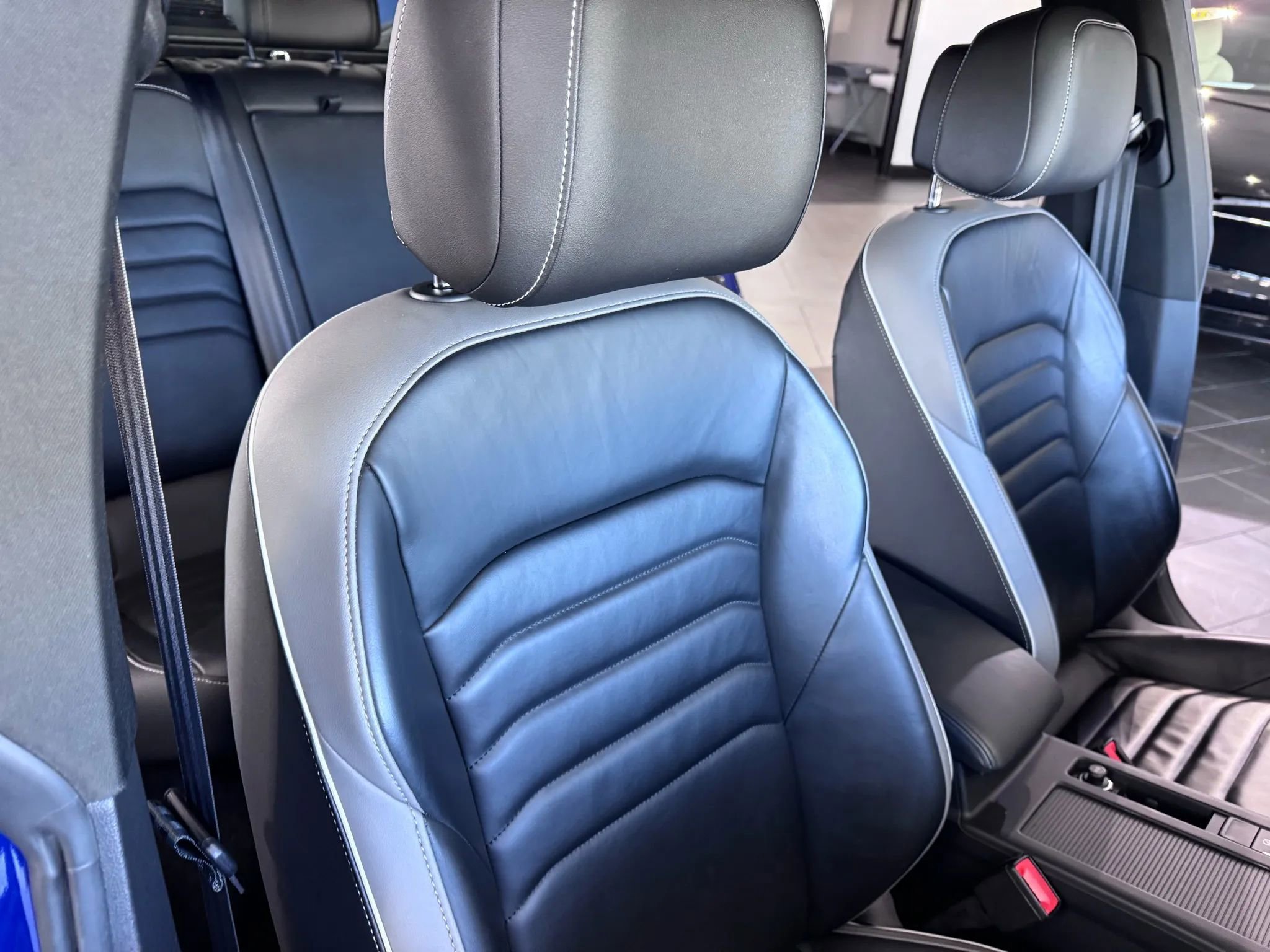 Used 2021 Volkswagen Arteon SEL image 13