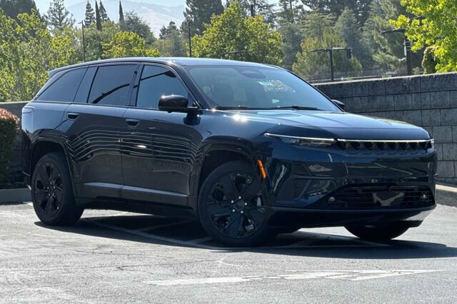 New 2025 Jeep Wagoneer Launch Edition image 2