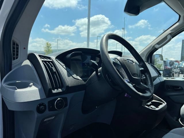 Used 2017 Ford Transit 150 130 Low Roof RWD image 9