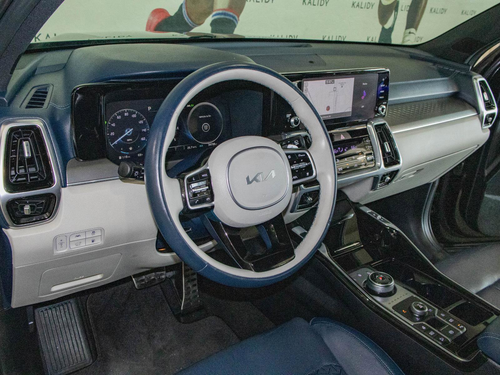 Used 2023 Kia Sorento SX Prestige image 6