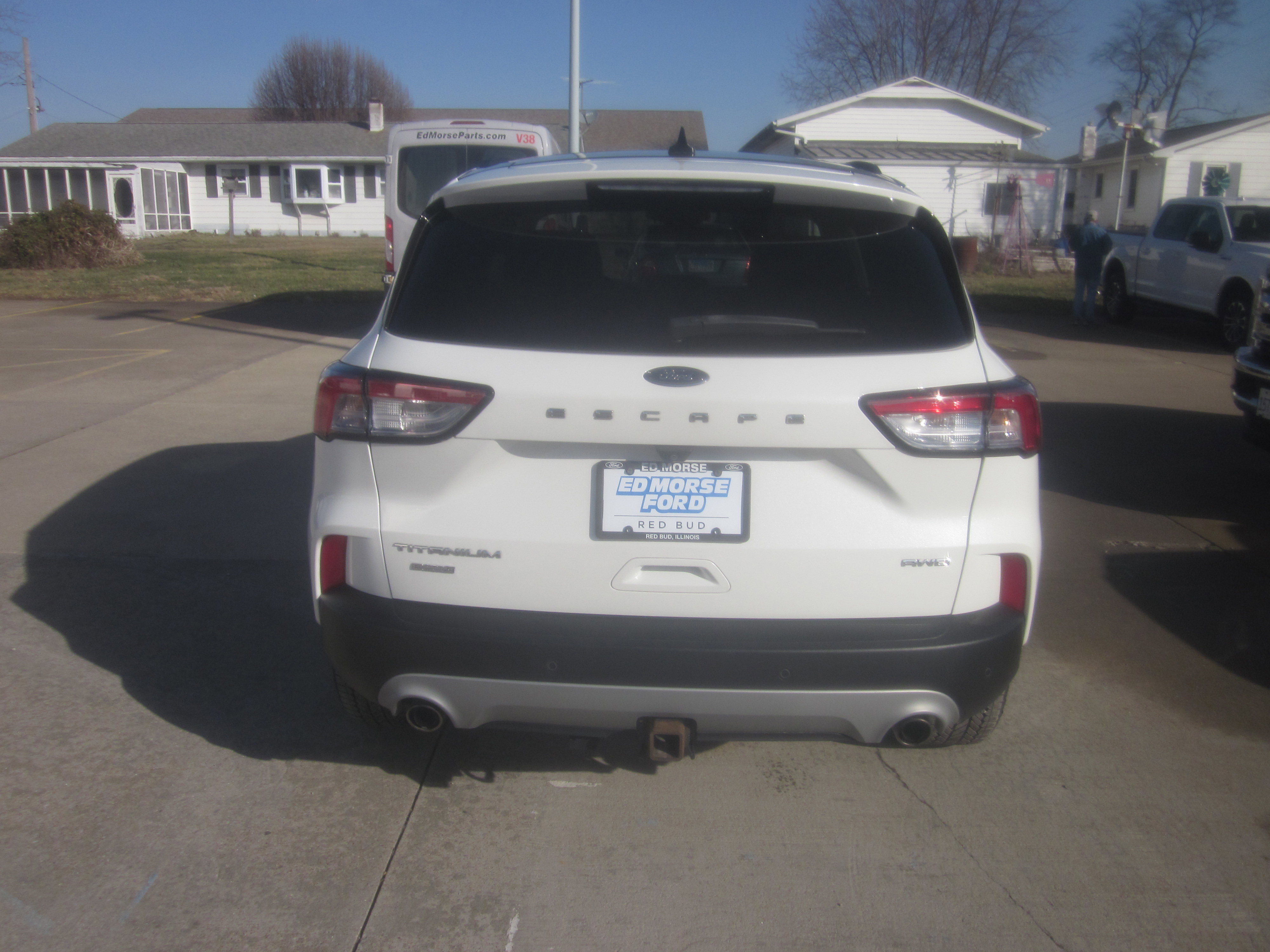 Used 2022 Ford Escape Titanium w/ Class II Trailer Tow Package image 5