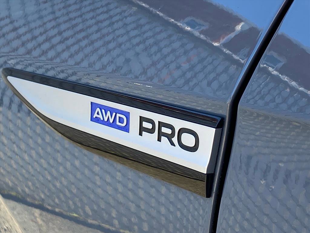 Certified 2023 Volkswagen ID.4 Pro image 4