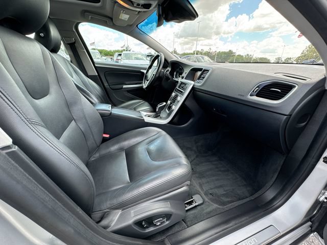 Used 2017 Volvo S60 T5 Inscription AWD/4WD image 30