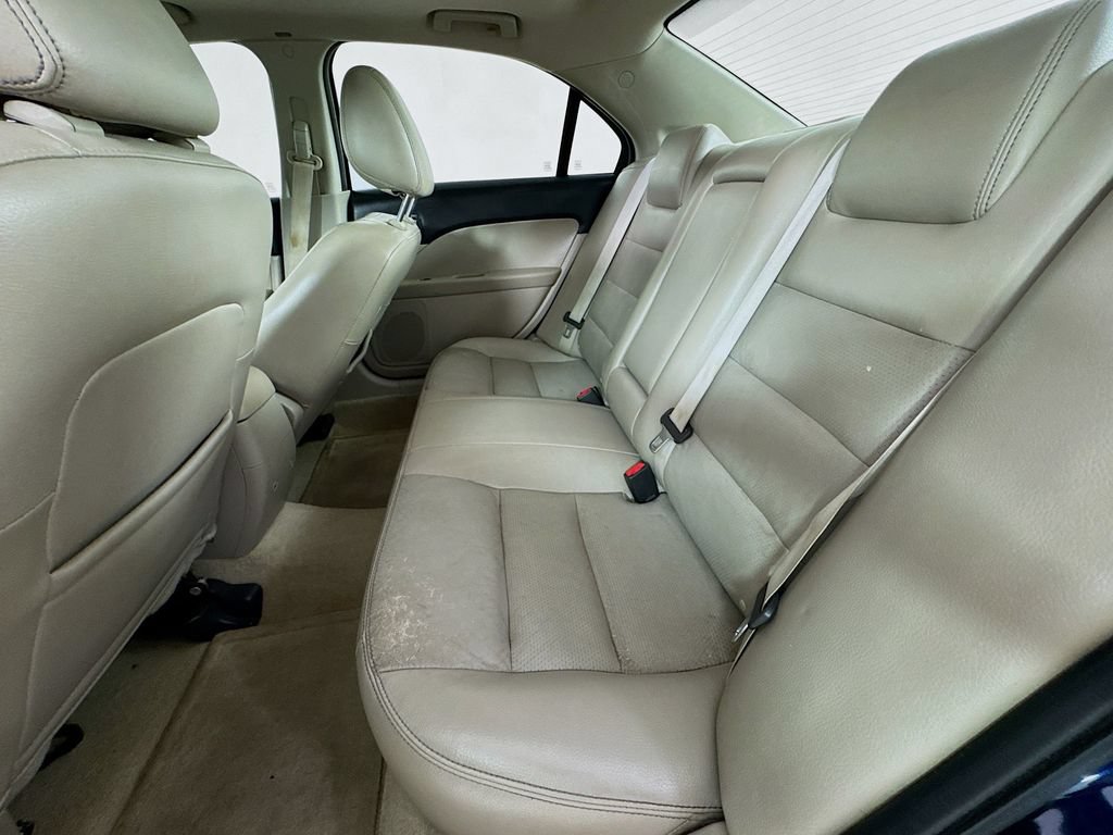 Used 2009 Ford Fusion SEL FWD image 26