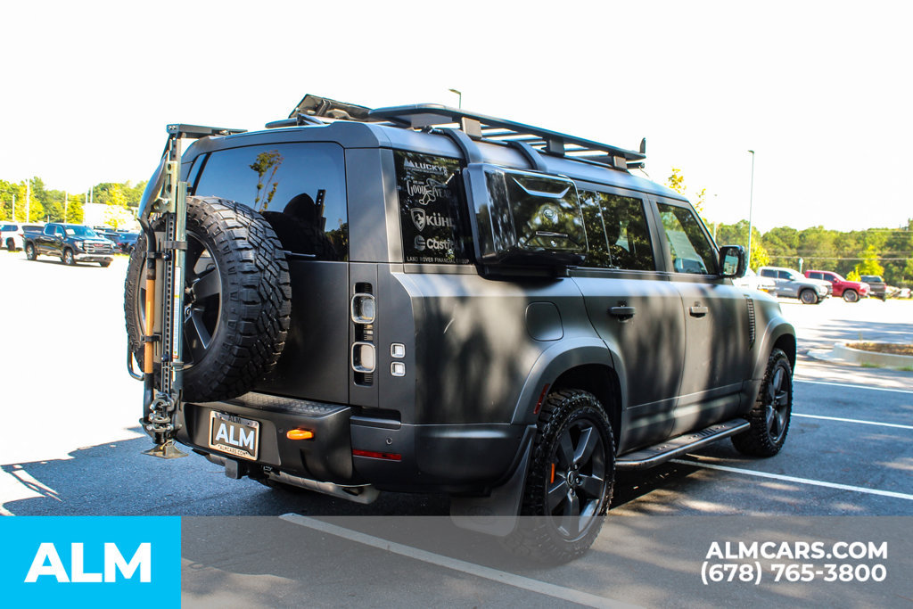 Used 2023 Land Rover Defender 130 SE AWD/4WD image 5