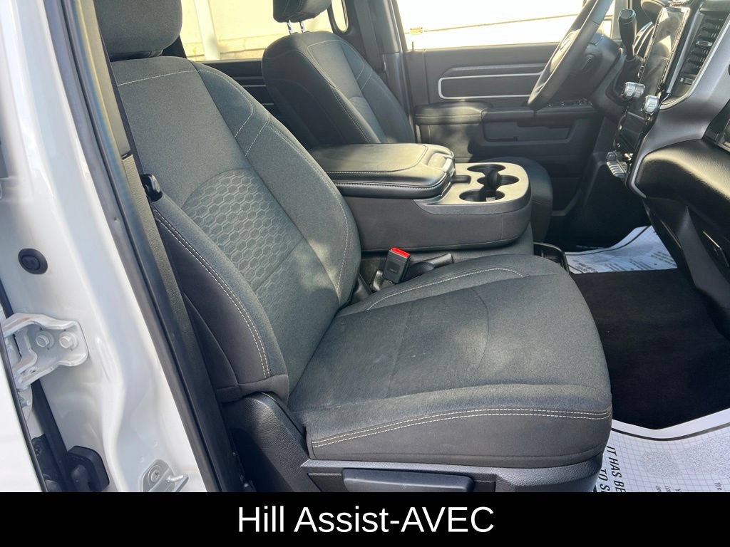Certified 2025 RAM 2500 Big Horn AWD/4WD image 18