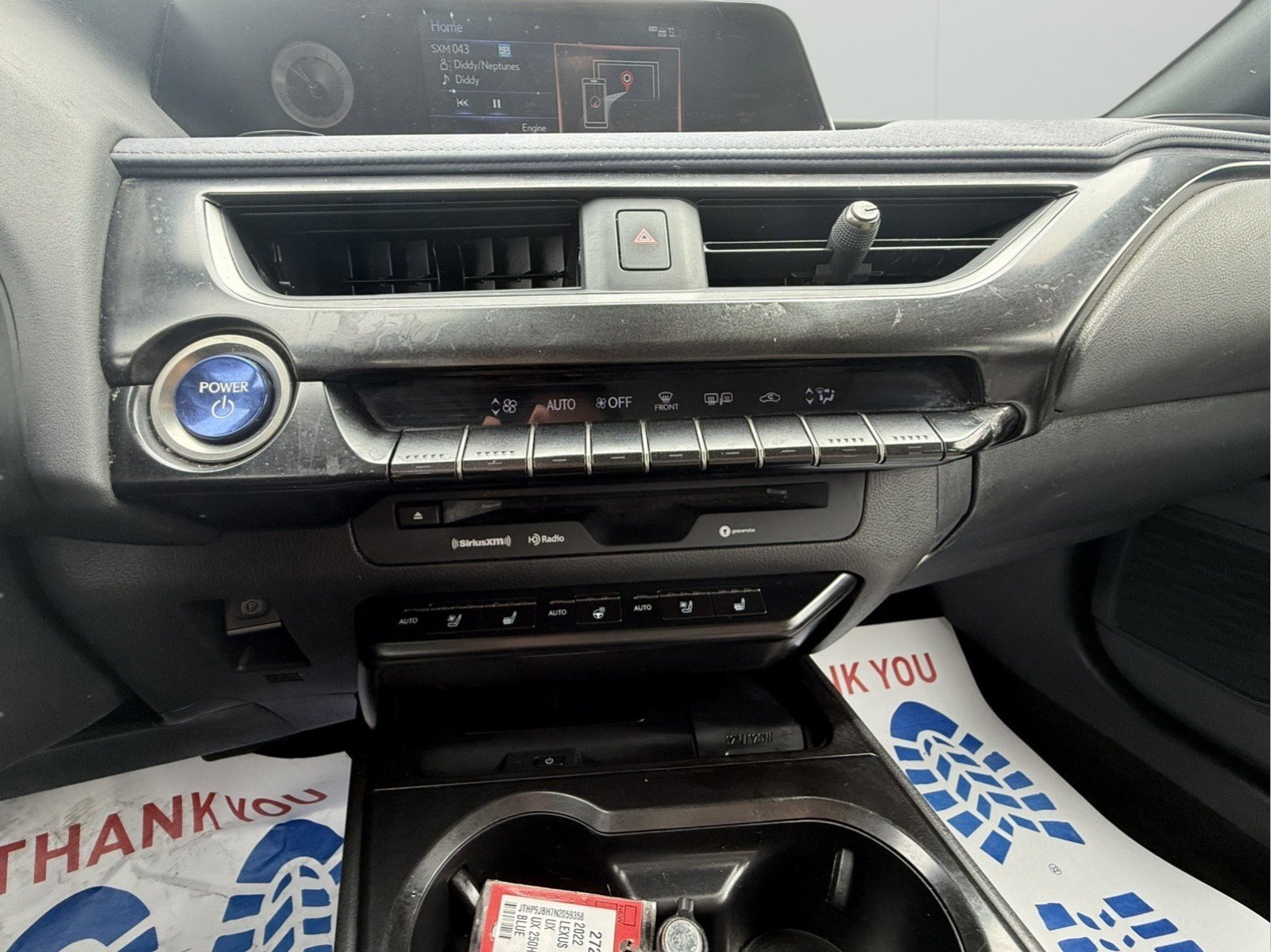 Used 2022 Lexus UX 250h w/ Premium Package image 17