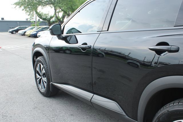 Used 2021 Nissan Rogue SV AWD/4WD image 45