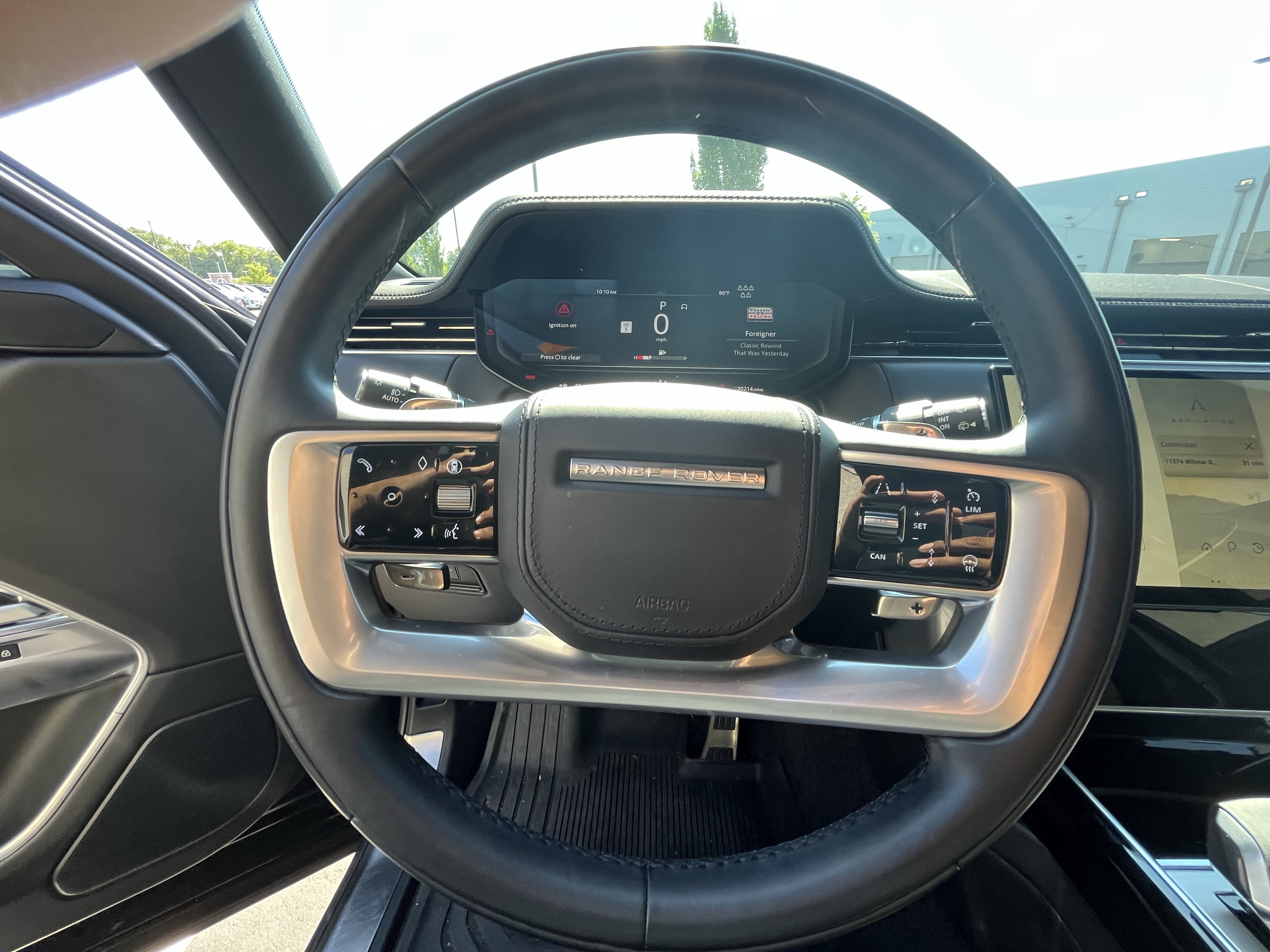 Certified 2024 Land Rover Range Rover Long Wheelbase SE AWD/4WD image 21