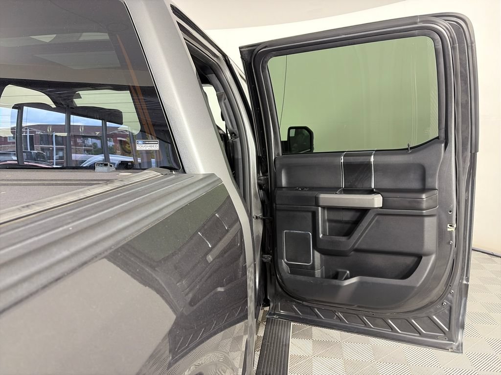Certified 2018 Ford F150 Platinum w/ Equipment Group 701A Luxury AWD/4WD image 29