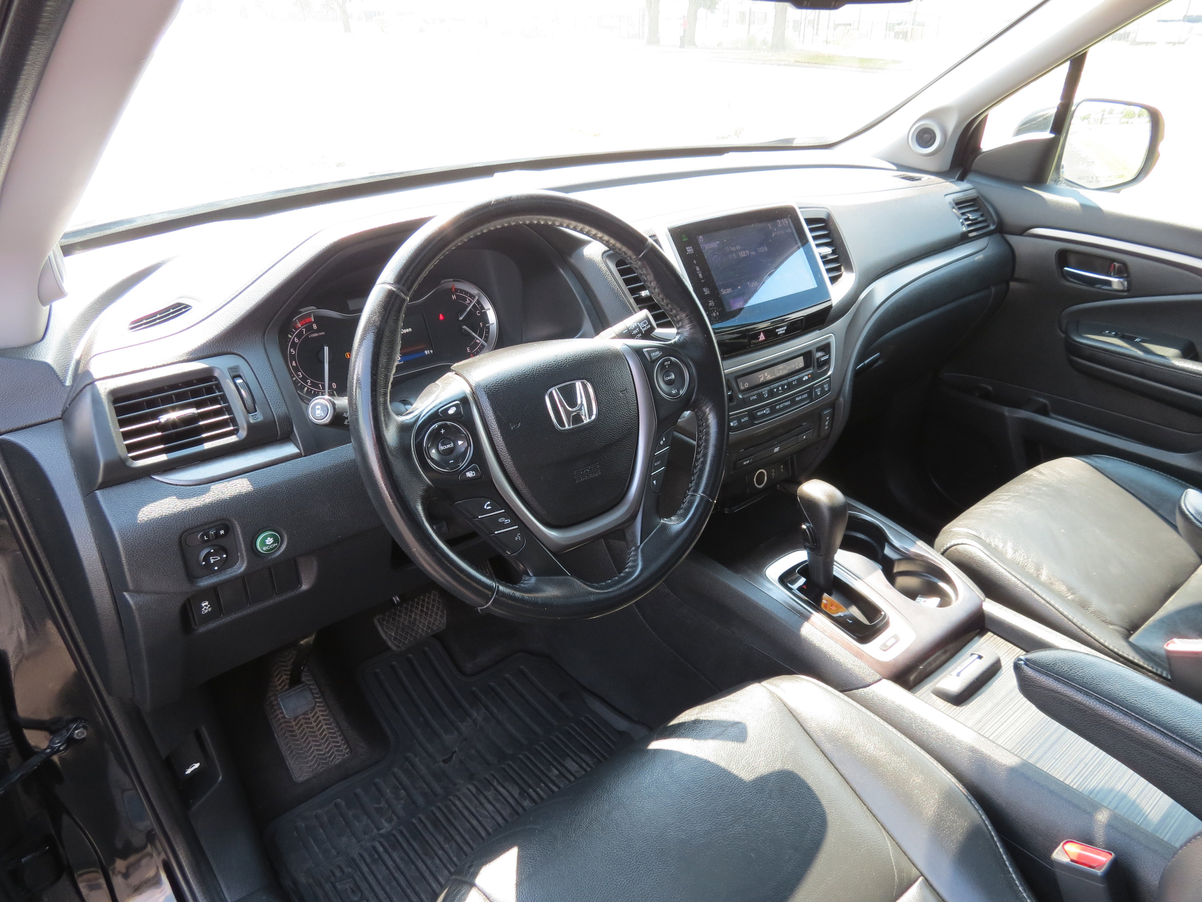 Used 2016 Honda Pilot EX-L image 32