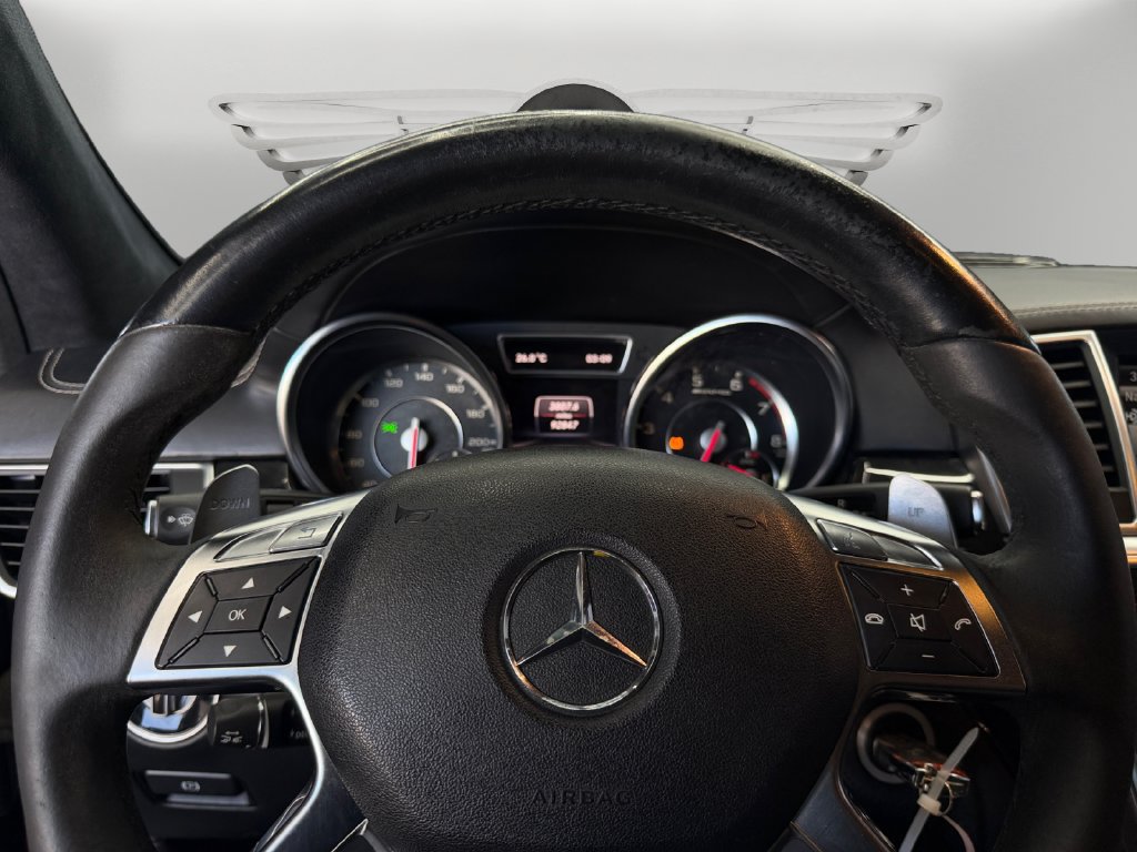 Used 2013 Mercedes-Benz ML 63 AMG 4MATIC image 18