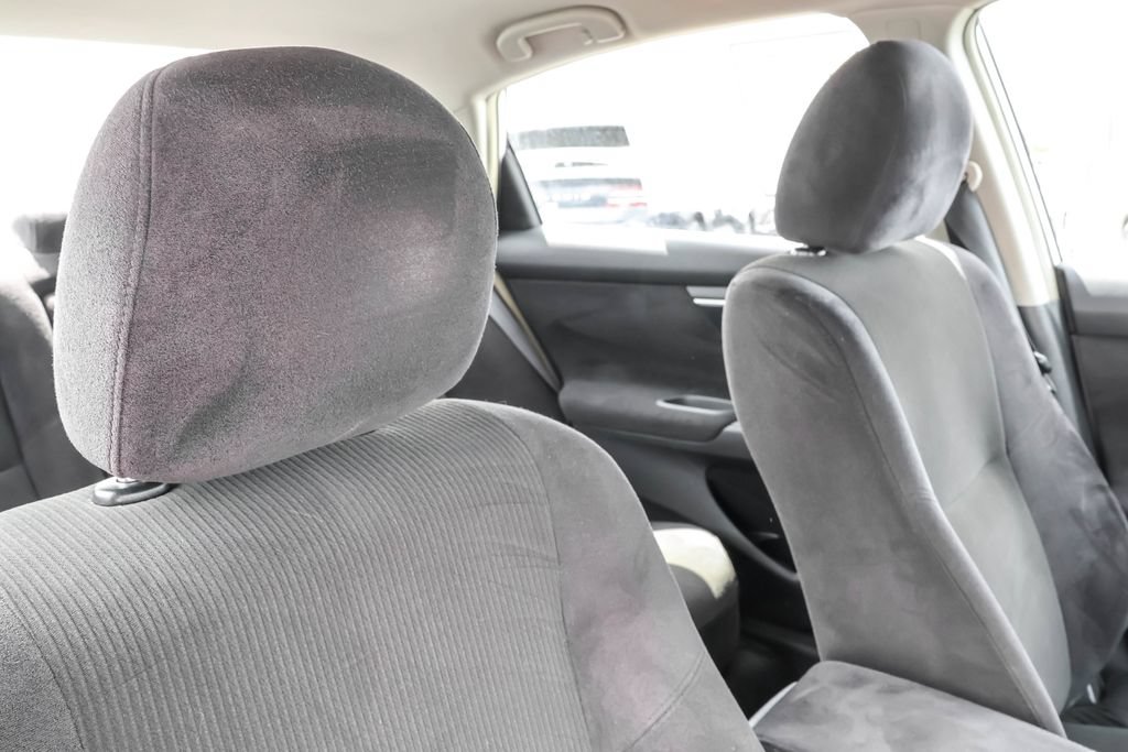 Used 2013 Nissan Altima 3.5 S FWD image 35