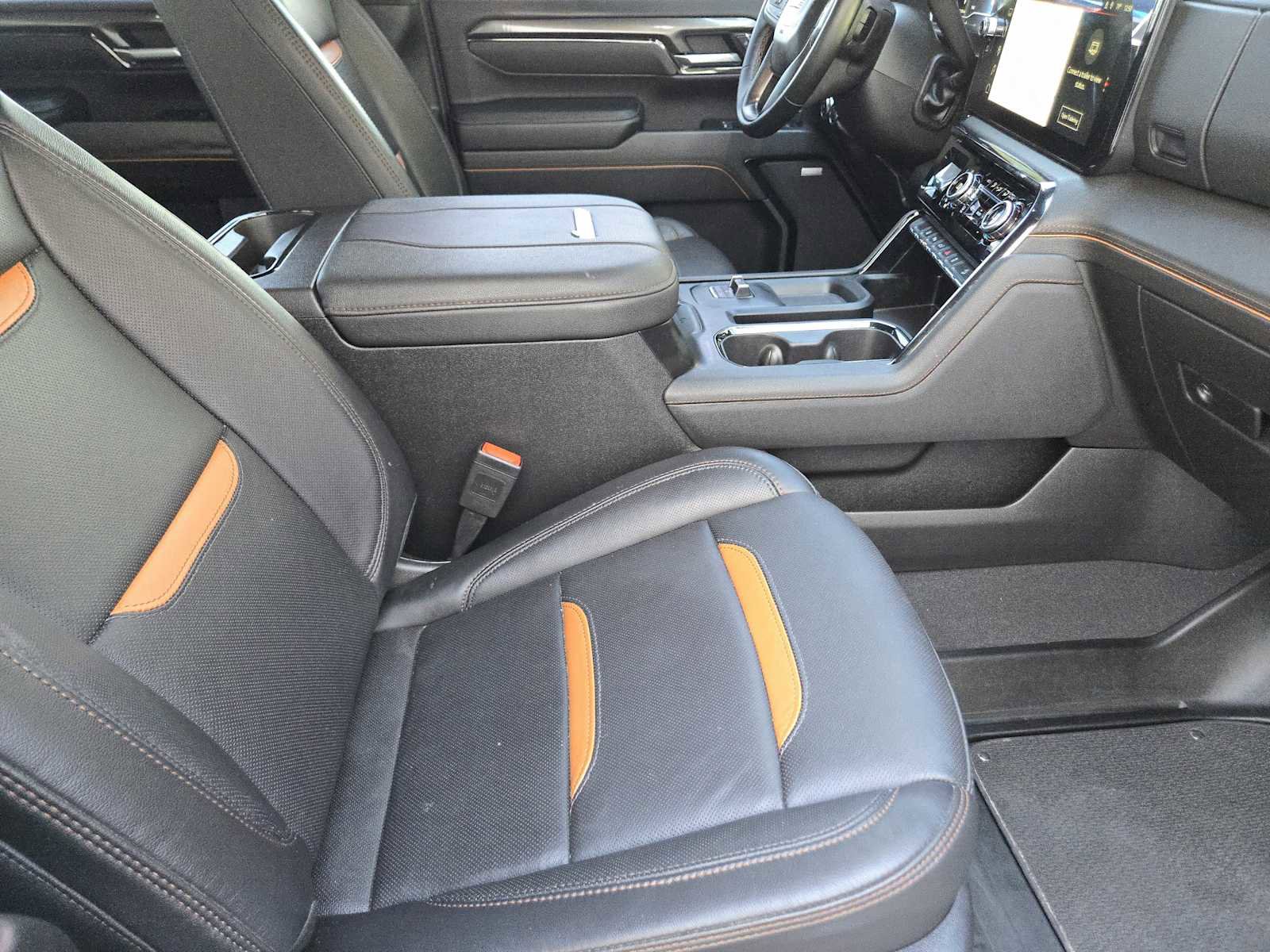 Certified 2025 GMC Sierra 2500 AT4 w/ Technology Package image 14