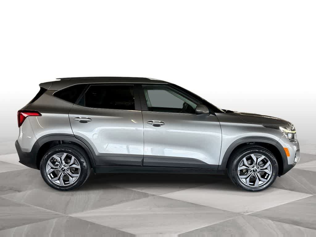 Used 2024 Kia Seltos S FWD image 9