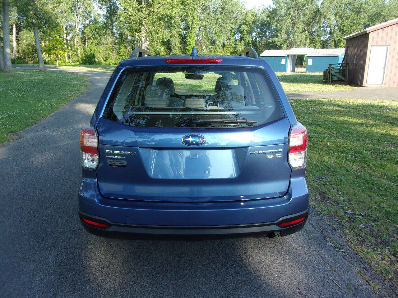 Used 2017 Subaru Forester 2.5i w/ Alloy Wheel Package image 10