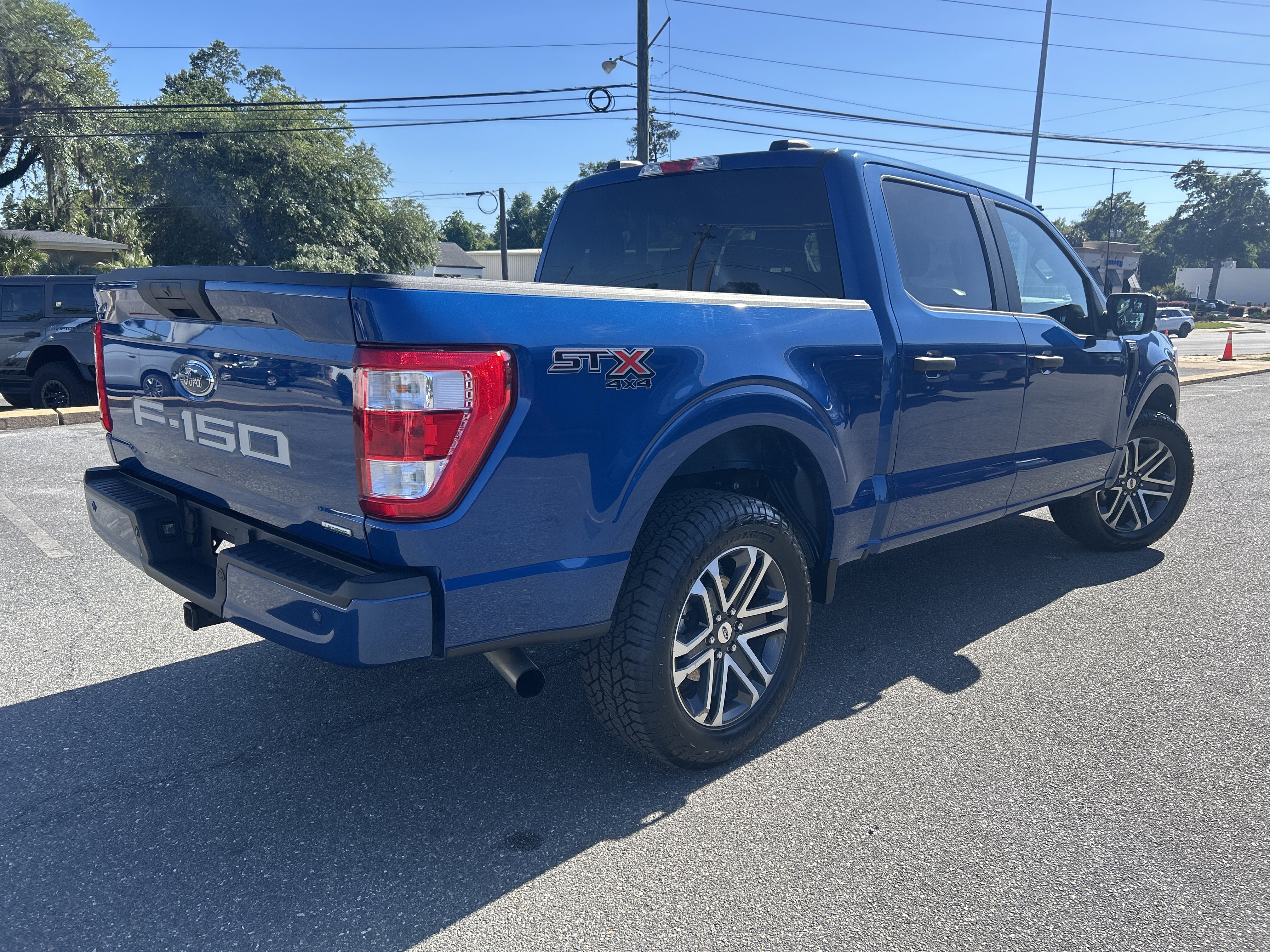 Used 2022 Ford F150 XL w/ STX Appearance Package AWD/4WD image 7