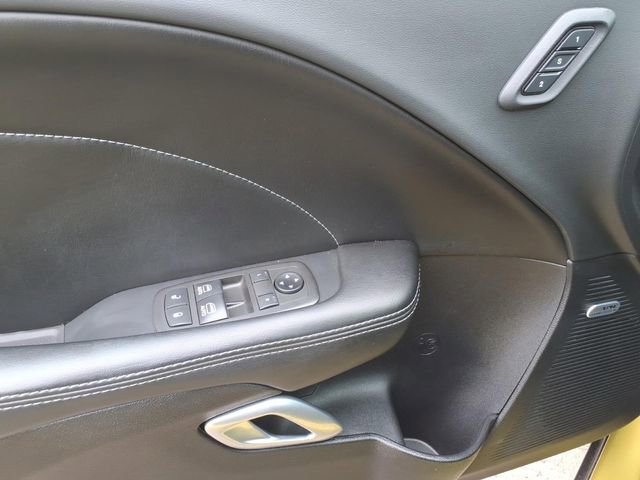 Used 2021 Dodge Challenger R/T Scat Pack RWD image 11
