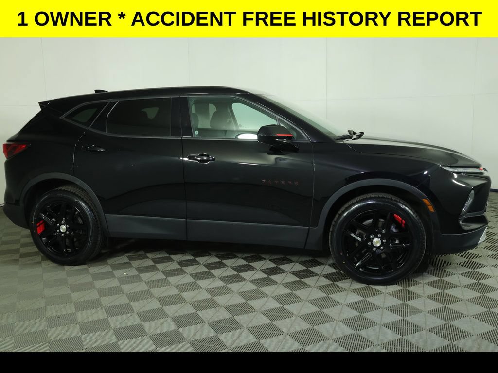 Used 2023 Chevrolet Blazer LT AWD/4WD image 2