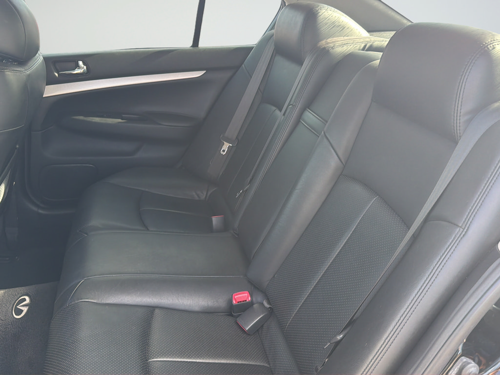 Used 2009 INFINITI G37 Journey w/ Premium Pkg RWD image 28
