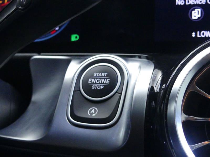 Used 2023 Mercedes-Benz GLB 250 w/ AMG Line image 16
