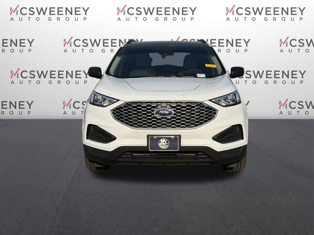 Used 2024 Ford Edge SE image 8