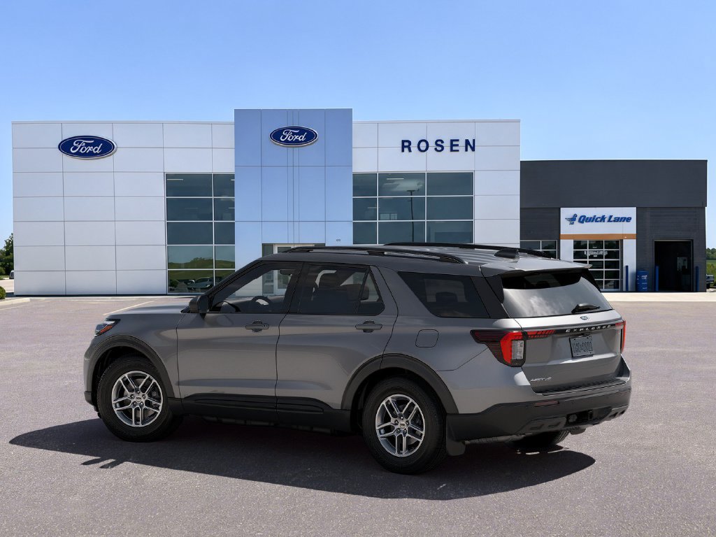 New 2027 Ford Explorer Active AWD/4WD image 2