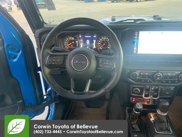 Used 2024 Jeep Gladiator Mojave w/ Technology Group image 21