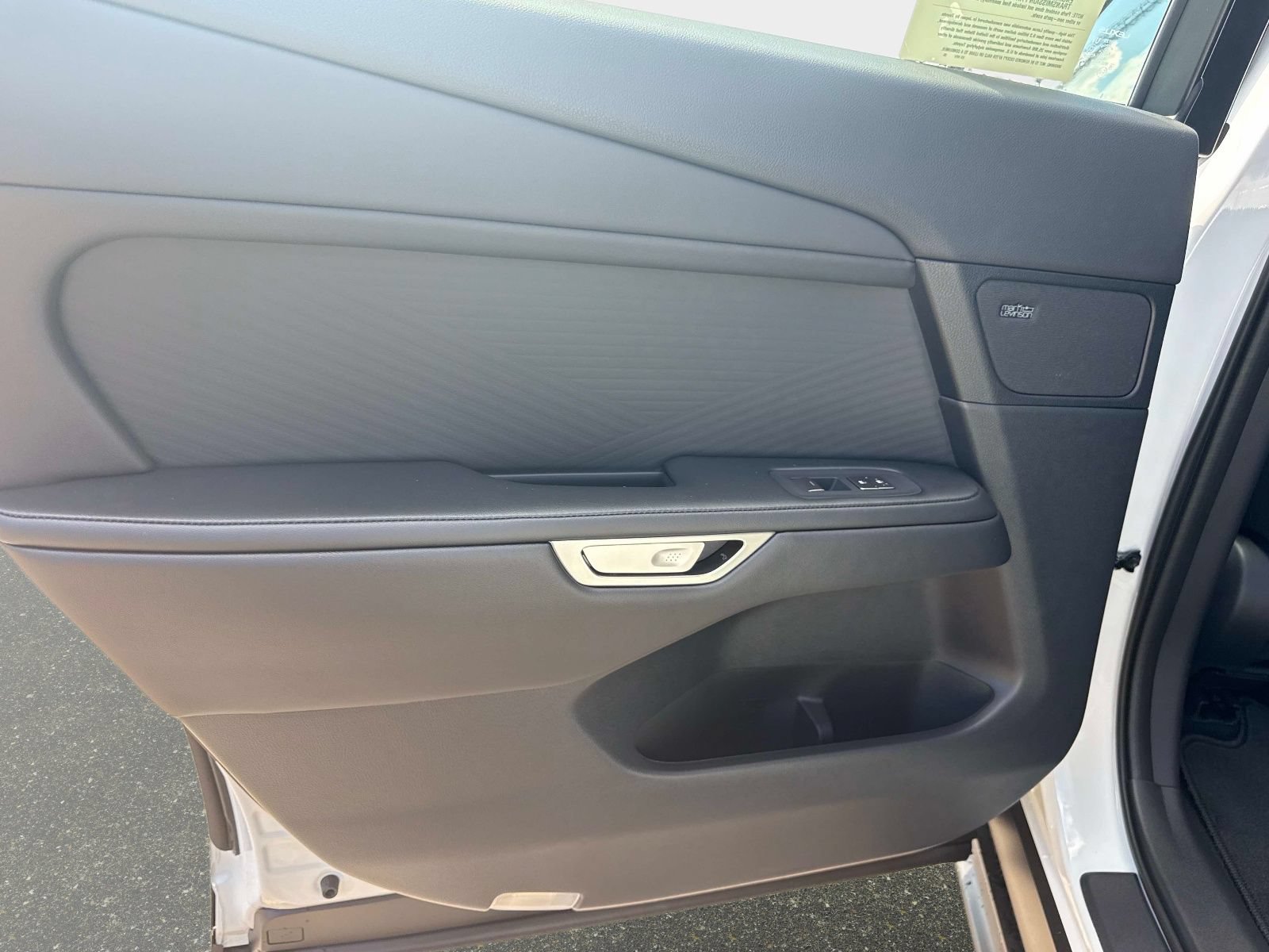 New 2026 Lexus ES 350h AWD w/ Cold Area Package image 11