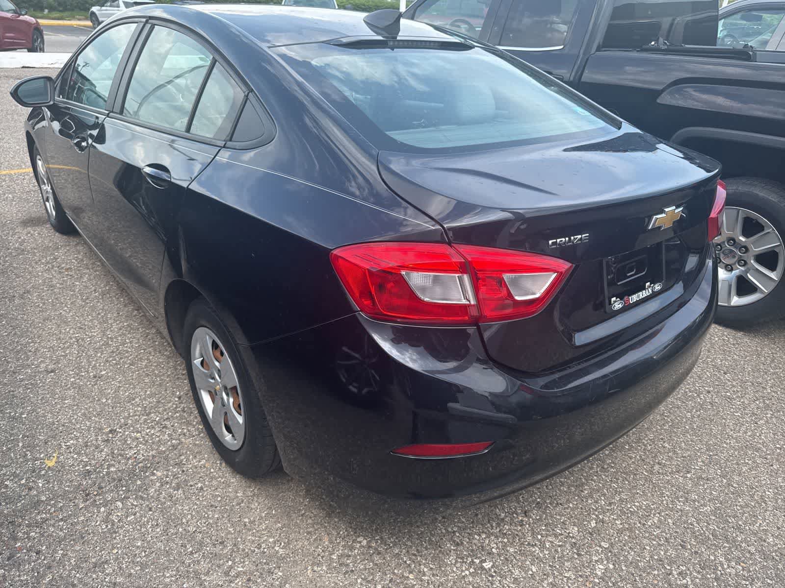 Used 2016 Chevrolet Cruze LS FWD image 22