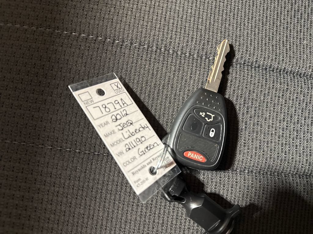 Used 2012 Jeep Liberty Sport AWD/4WD image 21
