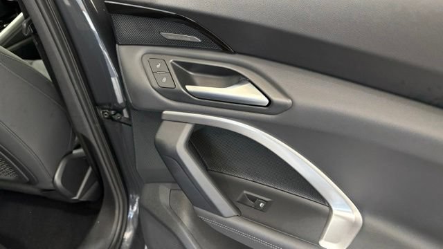 Used 2025 Audi Q5 Premium Plus AWD/4WD image 29
