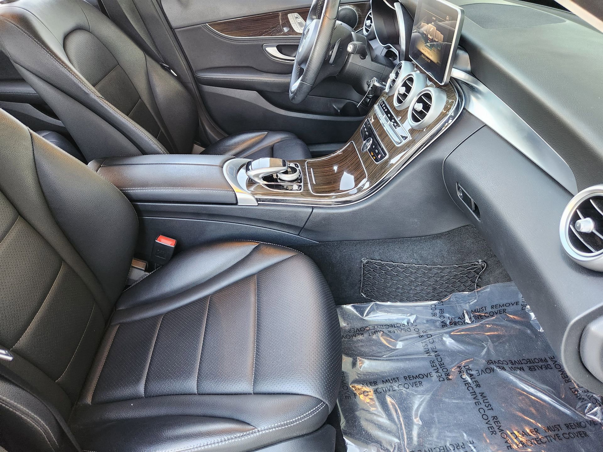 Used 2015 Mercedes-Benz C 300 C 300 image 3