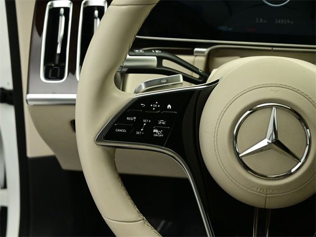 Used 2022 Mercedes-Benz S 580 4MATIC Sedan w/ Rear Seat Package image 4