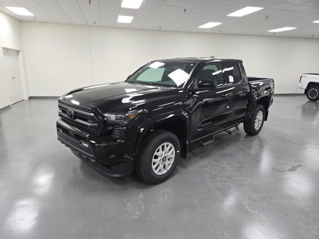 New 2026 Toyota Tacoma SR5 image 2