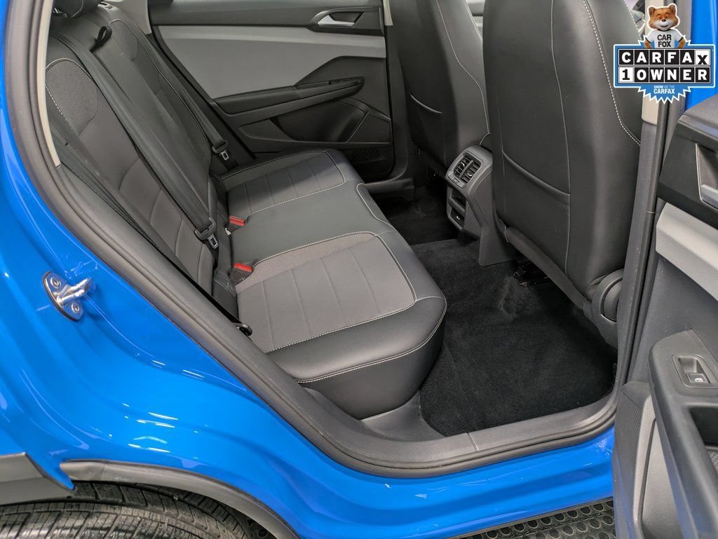 Used 2022 Volkswagen Taos SE FWD image 30