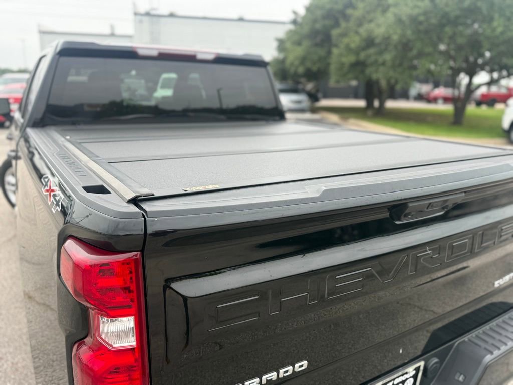 Used 2022 Chevrolet Silverado 1500 Custom AWD/4WD image 5