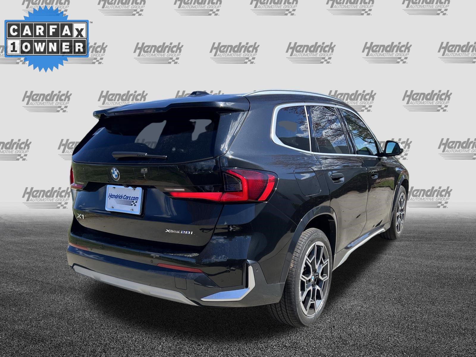 Used 2023 BMW X1 xDrive28i w/ Convenience Package AWD/4WD image 9